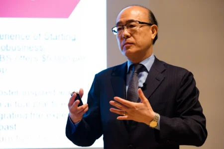 Nobuo Sato, Executive Director of the Harvard Business School Japan Research Center in Tokyo, discusses the changing priorities of MBA programmes in America during his Featured Presentation at The Asian Conference on Business & Public Policy (ACBPP) in Kobe, Japan. Nobuo Sato Featured Presentation at ACBPP Kobe
